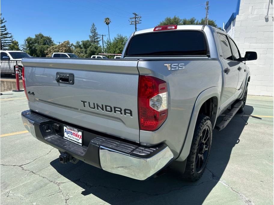 Used 2019 Toyota Tundra SR5 w/ SR5 Upgrade Package AWD/4WD image 7