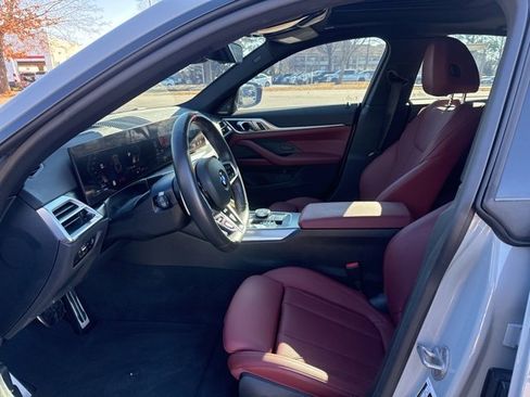 Used 2025 BMW M440i image 13