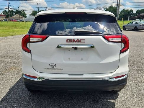 Used 2023 GMC Terrain SLT FWD image 5