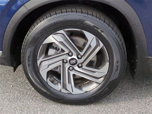 Certified 2023 Hyundai Santa Fe SEL w/ Premium Package image 11