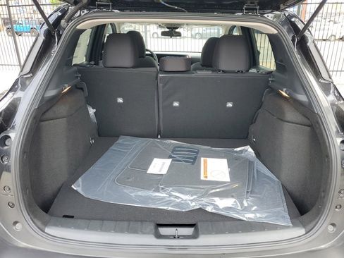 New 2026 Nissan Kicks SV w/ SV Premium Package AWD/4WD image 7