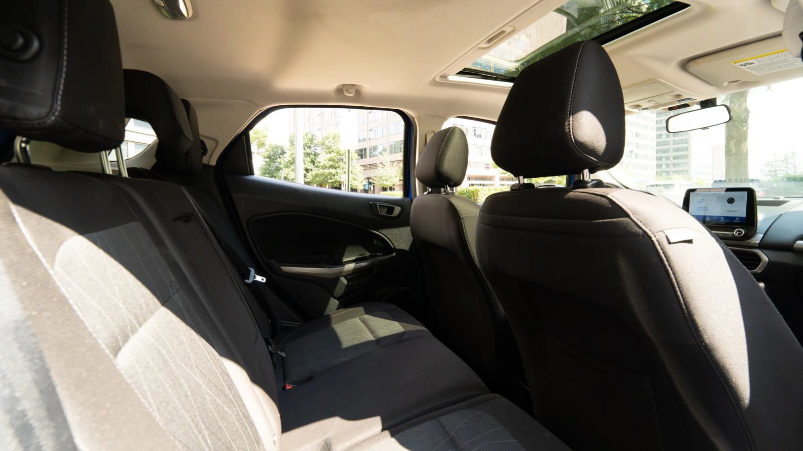 Used 2020 Ford EcoSport SE AWD/4WD image 17
