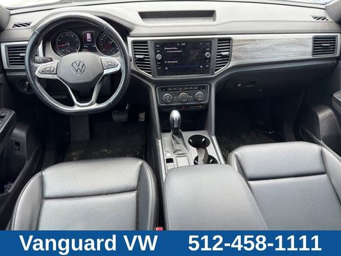Used 2020 Volkswagen Atlas Cross Sport SE FWD image 21