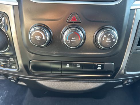 Used 2024 RAM 1500 Classic Warlock image 24