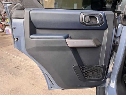 Used 2023 Ford Bronco Outer Banks image 19