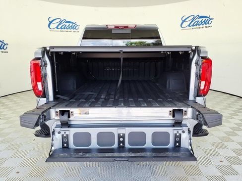 Used 2024 GMC Sierra 1500 Denali RWD image 5