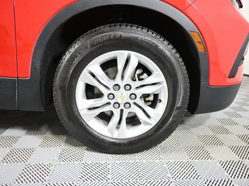 Used 2019 Chevrolet Blazer LT image 11