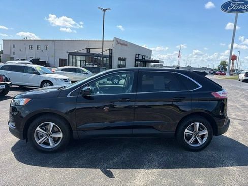 Used 2024 Ford Edge SEL w/ Convenience Package AWD/4WD image 2