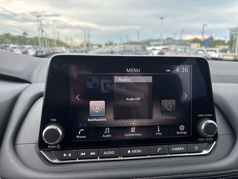 New 2026 Nissan Rogue SV w/ Cold Weather Package AWD/4WD image 16