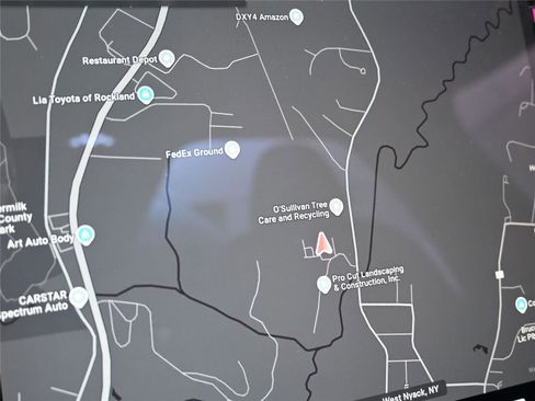 Used 2023 Tesla Model X image 40