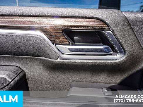 Used 2025 Chevrolet Silverado 2500 LT w/ Convenience Package image 56