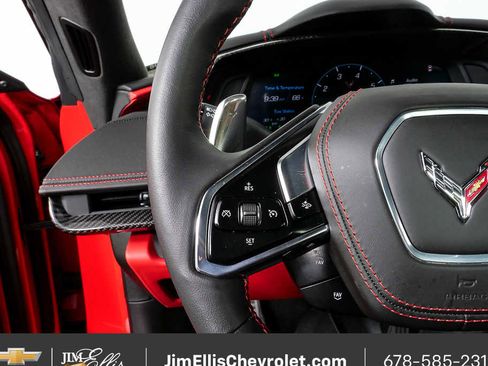 Used 2024 Chevrolet Corvette Stingray Premium Conv w/ Z51 Performance Package RWD image 19
