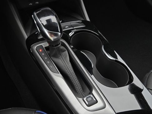New 2026 Buick Envista Sport Touring FWD image 12