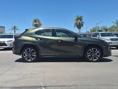 New 2026 Lexus UX 300h AWD image 3