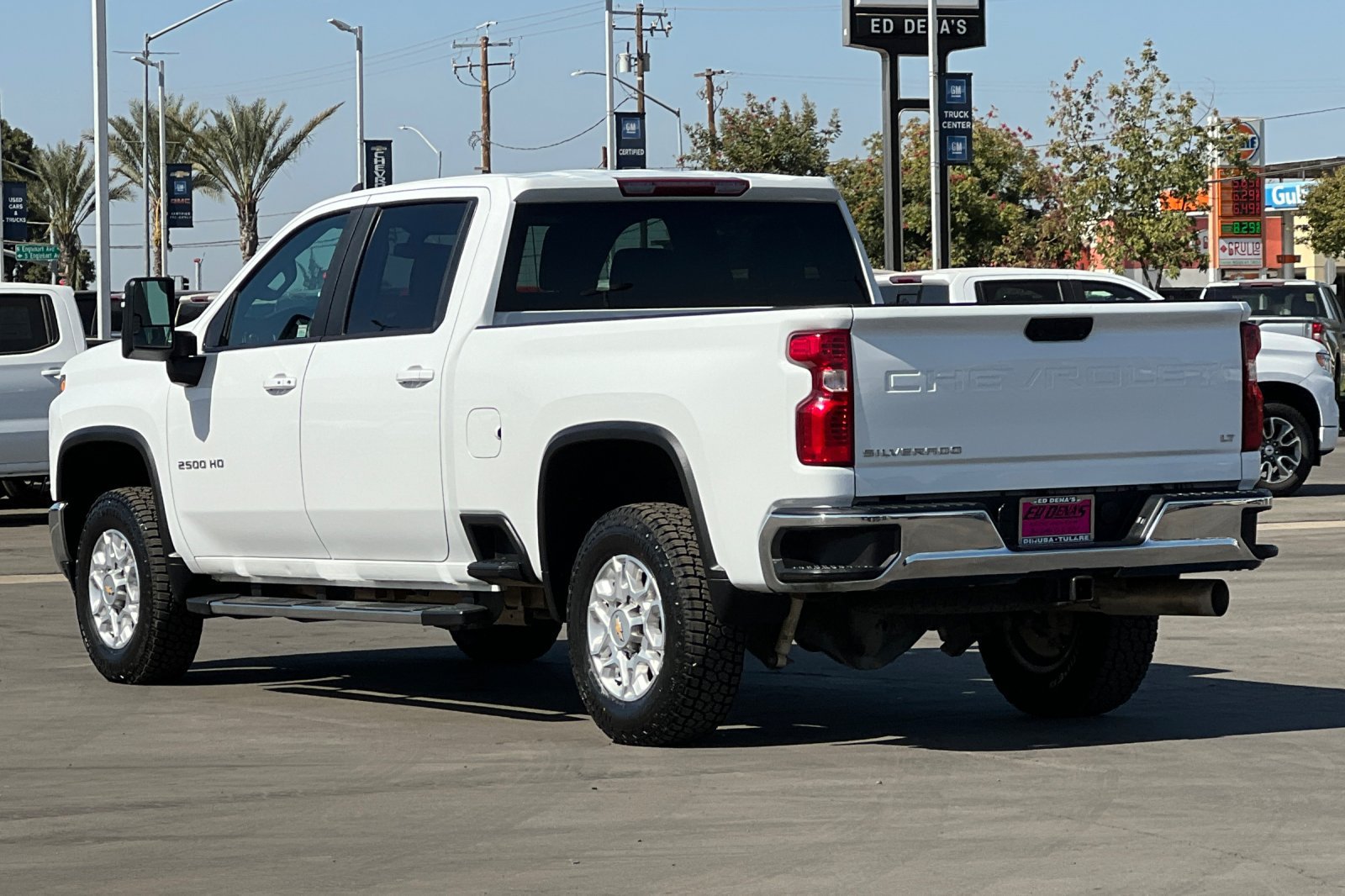 Used 2022 Chevrolet Silverado 2500 LT w/ Convenience Package AWD/4WD image 7