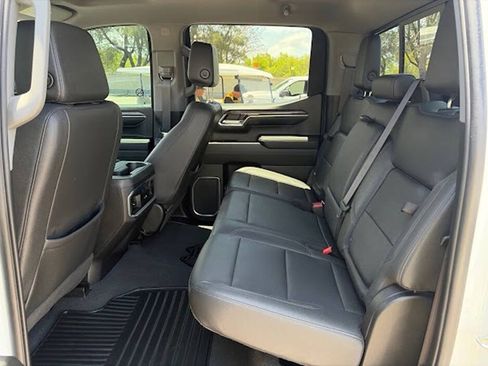 Used 2023 Chevrolet Silverado 1500 LTZ w/ LTZ Convenience Package II AWD/4WD image 14