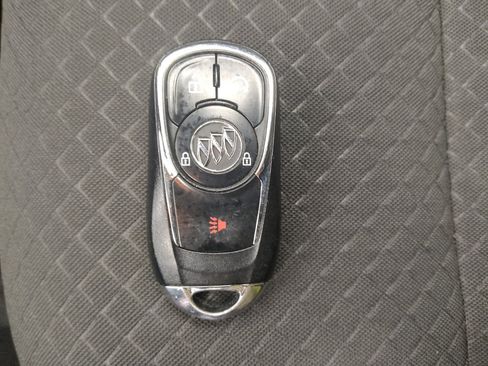 Used 2019 Buick Encore Preferred FWD image 32