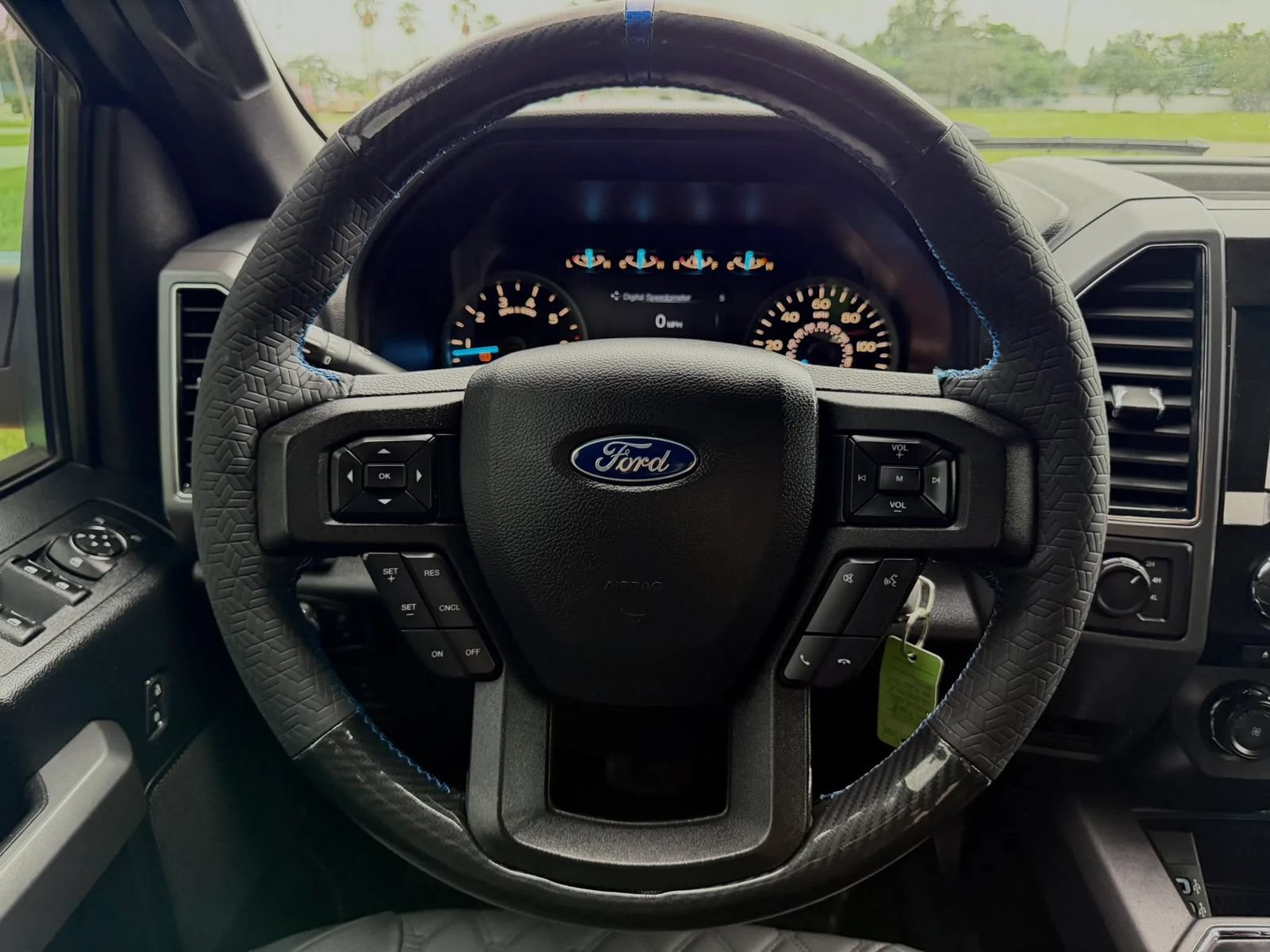 Used 2018 Ford F150 XLT w/ Equipment Group 301A Mid AWD/4WD image 39