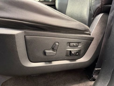 Used 2017 RAM 1500 Laramie AWD/4WD image 15