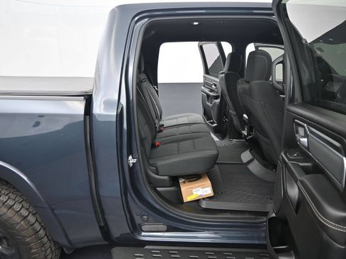 Used 2025 RAM 1500 Big Horn AWD/4WD image 37