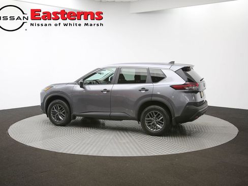 Used 2023 Nissan Rogue S image 89