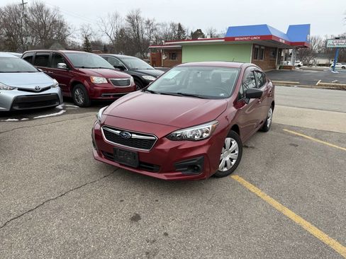 Used 2018 Subaru Impreza 2.0i image 3