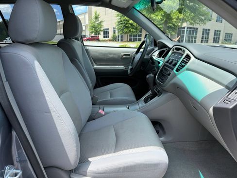 Used 2006 Toyota Highlander 2WD image 32