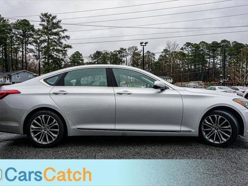 Used 2015 Hyundai Genesis 3.8 w/ Option Group 02 image 2