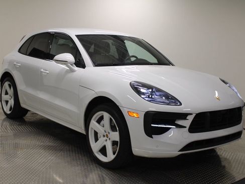 Certified 2020 Porsche Macan GTS AWD/4WD image 14