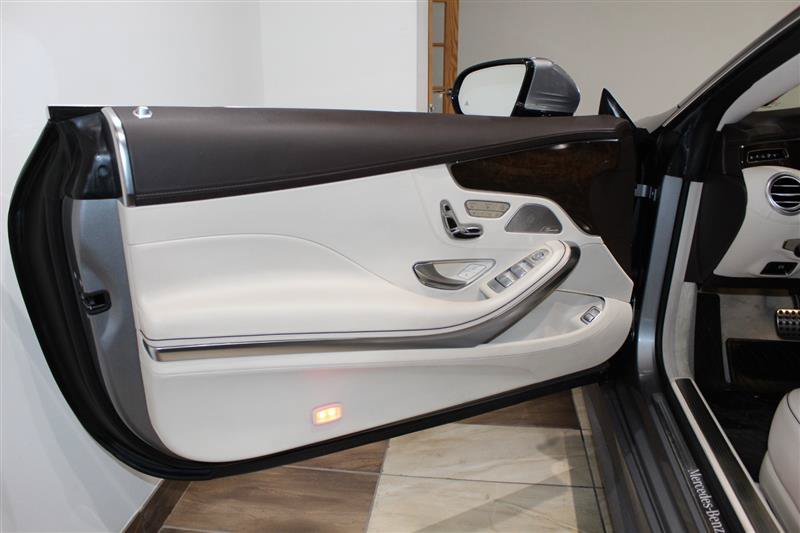 Used 2015 Mercedes-Benz S 550 4MATIC Coupe image 26