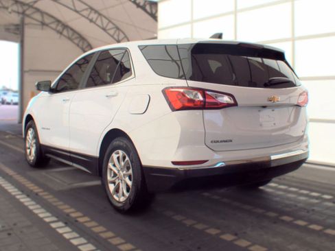 Used 2021 Chevrolet Equinox LT FWD image 3