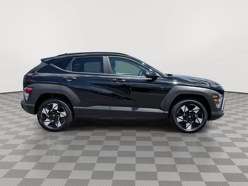 Used 2025 Hyundai Kona SEL AWD/4WD image 12