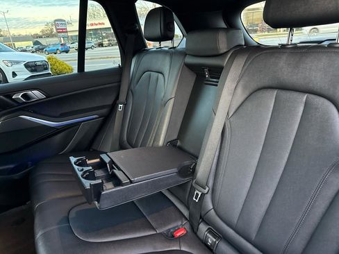 Used 2022 BMW X5 xDrive40i w/ Premium Package image 30