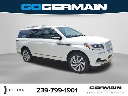 Certified 2024 Lincoln Navigator Premiere AWD/4WD image 6