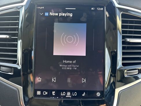 Used 2024 Volvo XC90 B6 Plus w/ Protection Package Premier image 21