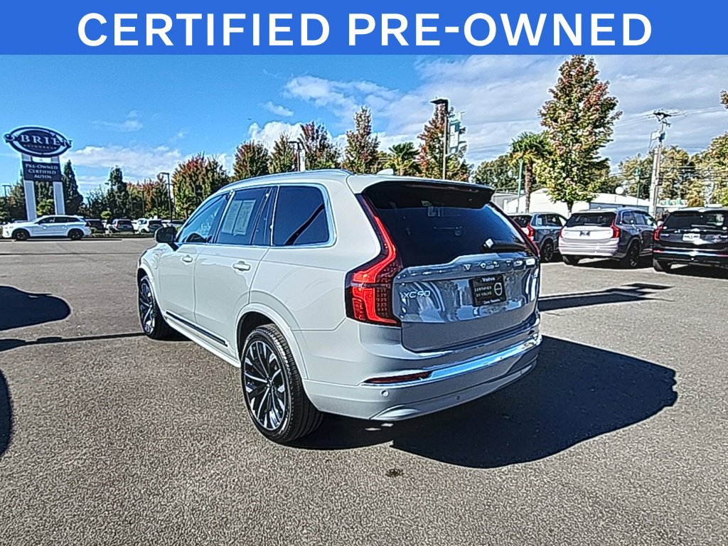 Used 2025 Volvo XC90 T8 Core AWD/4WD image 3