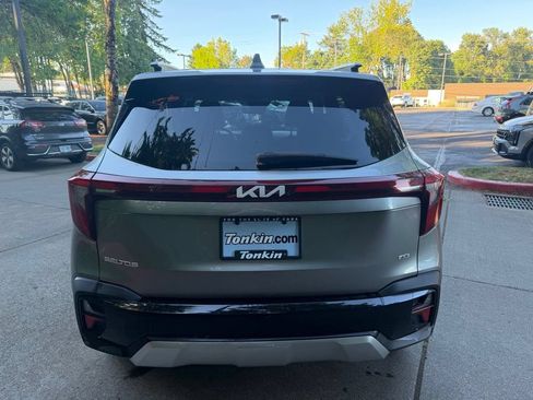 Used 2024 Kia Seltos S AWD/4WD image 5
