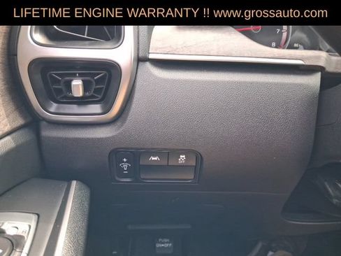Used 2022 Kia Sorento S w/ Panoramic Sunroof Package AWD/4WD image 22