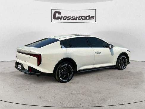 Used 2025 Kia K4 GT-Line w/ GT-Line Sunroof Package FWD image 5