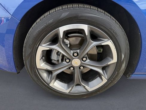 Used 2023 Chevrolet Malibu LT image 9