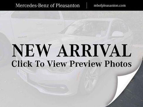 Used 2017 BMW 330e image 1