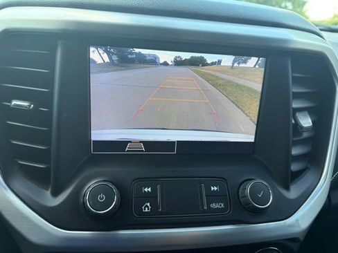 Used 2022 GMC Acadia SLE w/ Elevation Edition FWD image 13