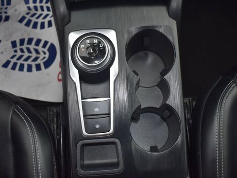 Used 2023 Ford Escape Platinum image 13