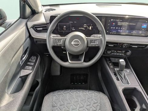 New 2026 Nissan Kicks SV w/ SV Premium Package FWD image 26