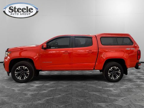 Used 2021 Chevrolet Colorado LT w/ LT Convenience Package image 2