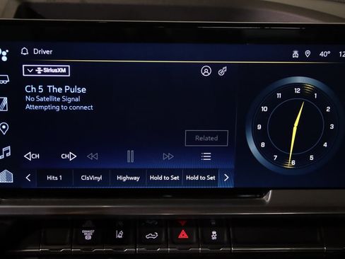 Used 2024 Chevrolet Silverado 2500 LTZ image 46