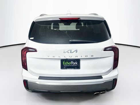 Used 2025 Kia Telluride S FWD image 7