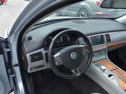 Used 2009 Jaguar XF Luxury image 26