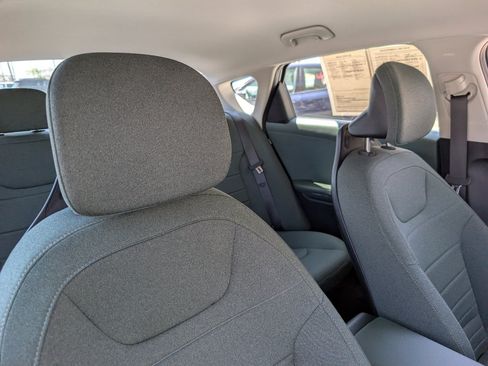 Used 2025 Kia K4 EX FWD image 3