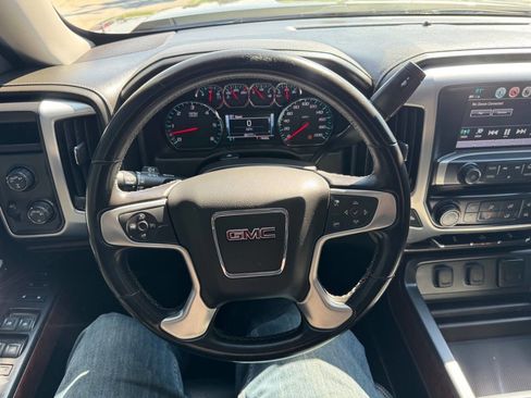 Used 2018 GMC Sierra 1500 SLE w/ Suspension Package, Off-Road image 16